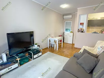 Mihajla Bandura | 4zida.rs