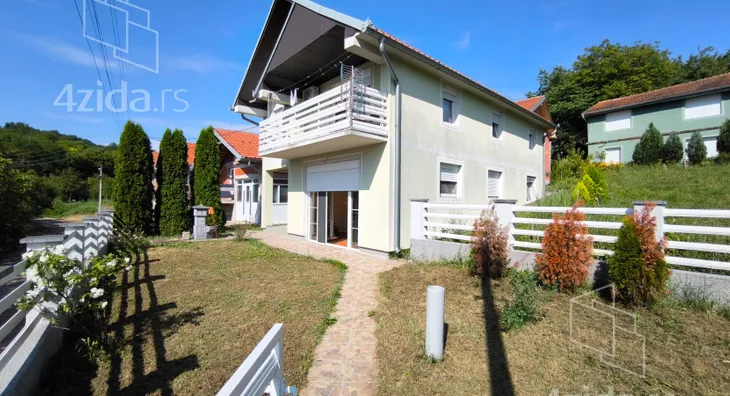 2-etažna kuća | 4zida