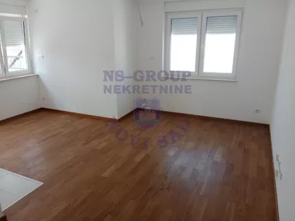 Bulevar Patrijarha Pavla (Somborski Bulevar) | 4zida.rs