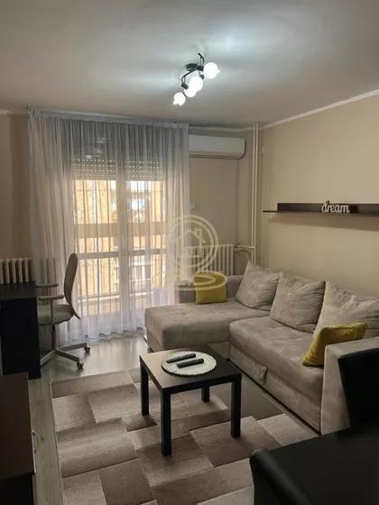 Bulevar Oslobođenja | 4zida.rs