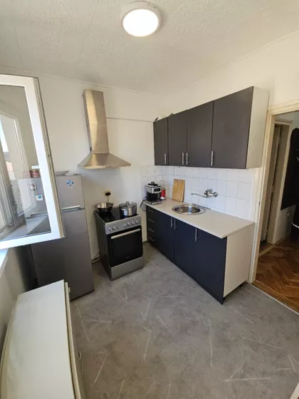 Save Nemanjića 1 | 4zida.rs