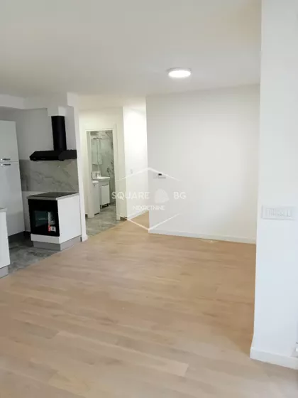 Cara Dušana | 4zida.rs