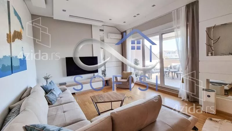 Petosoban stan | 4zida