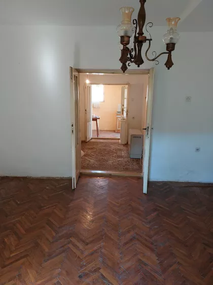 Kadinjačka | 4zida.rs