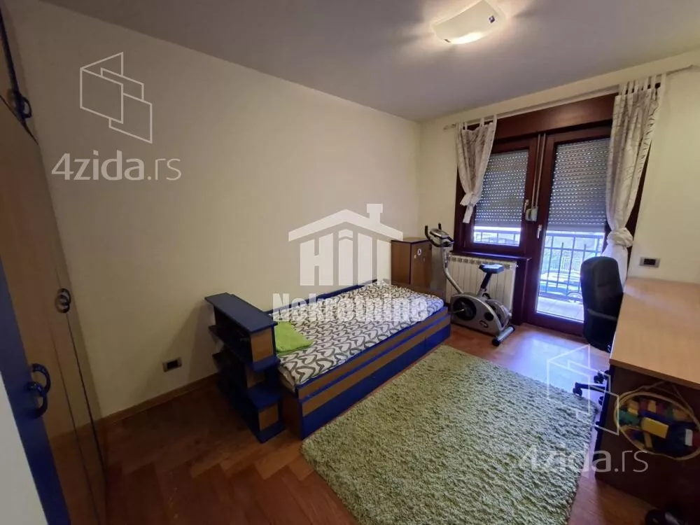 4-etažna kuća | 4zida