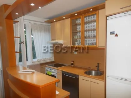 Klare Cetkin | 4zida.rs