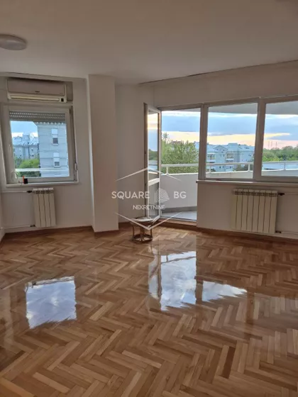 Nede Spasojević | 4zida.rs