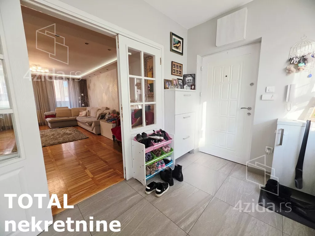 Četvorosoban stan | 4zida