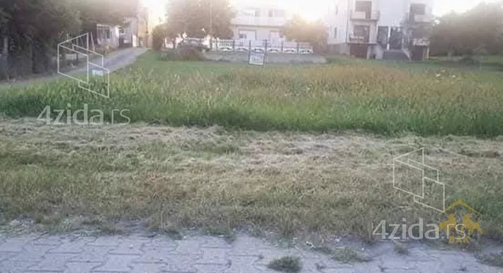 Plac | 4zida