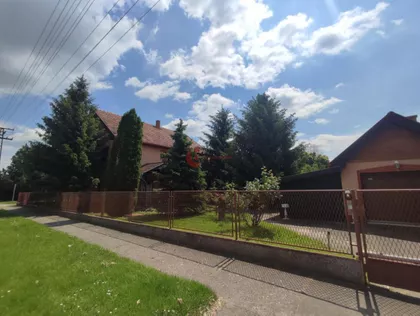 Mali Radanovac | 4zida.rs