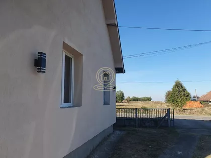 Zvezd | 4zida.rs