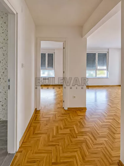 Studenička | 4zida.rs