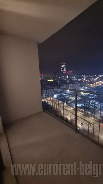 BEOGRAD NA VODI | 4zida.rs