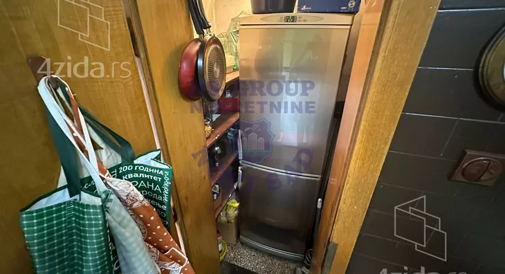 Petosoban stan | 4zida