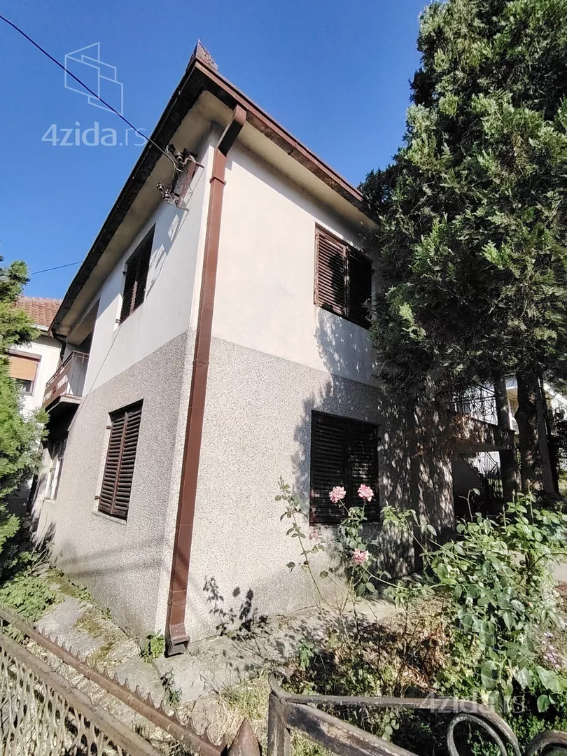2-etažna kuća | 4zida