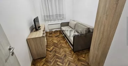 Crveni Krst Vračar | 4zida.rs