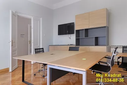 Cara Uroša | 4zida.rs