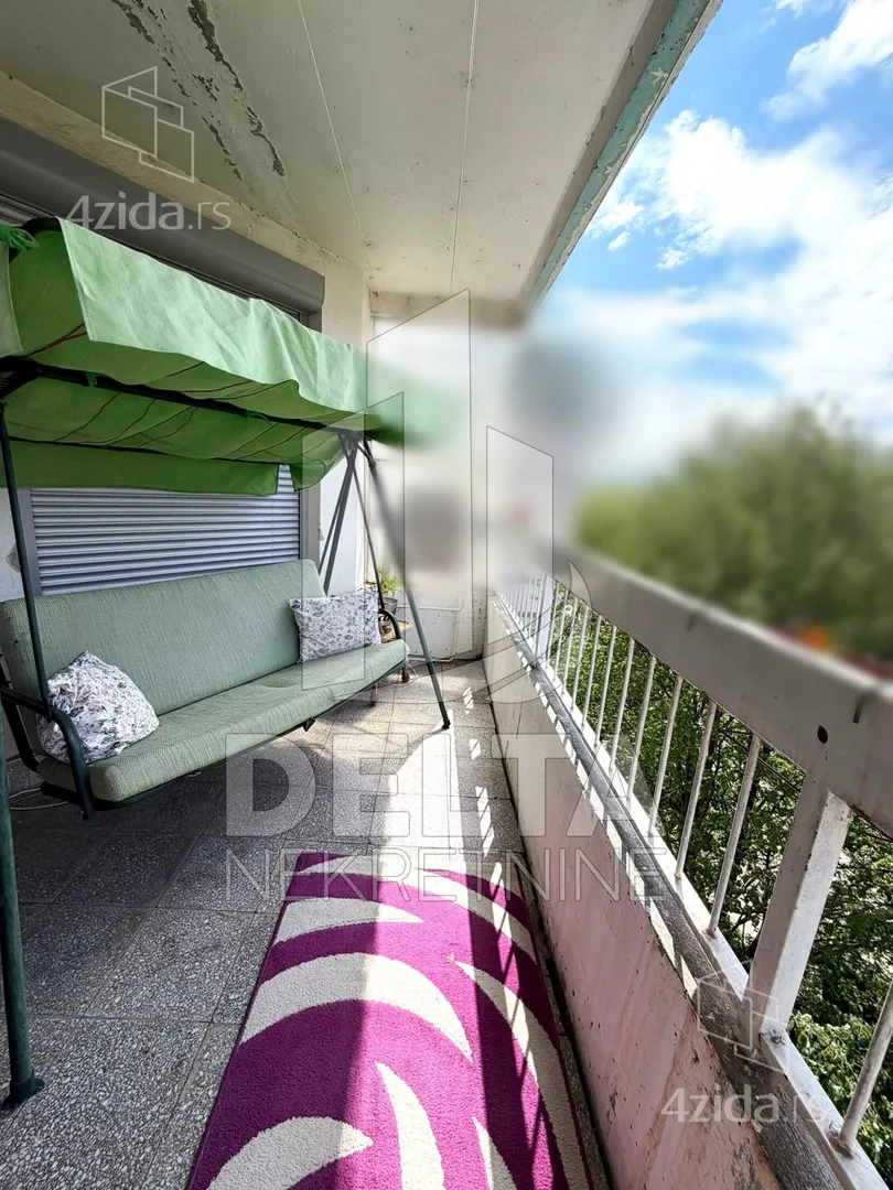 Troiposoban stan | 4zida