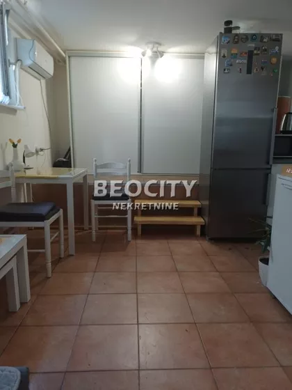 Kosančić Ivana | 4zida.rs