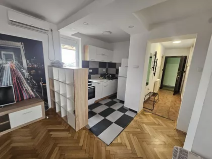 Stari Grad | 4zida.rs