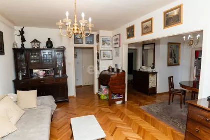 Vukov Spomenik | 4zida.rs