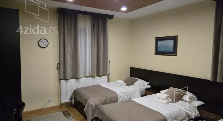 Ugostiteljski objekat | 4zida