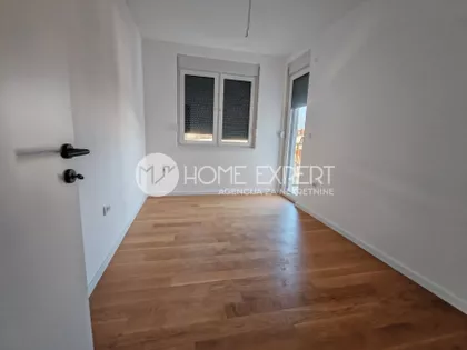 Bulevar Patrijarha Pavla (Somborski Bulevar) | 4zida.rs