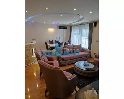 Dušana Jovanovića | 4zida.rs