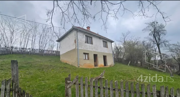 2-etažna kuća | 4zida