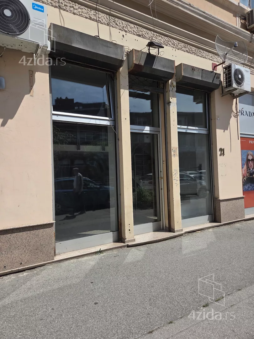 Poslovni prostor | 4zida
