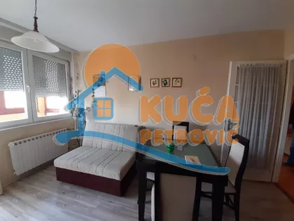 Trg 14. oktobra | 4zida.rs