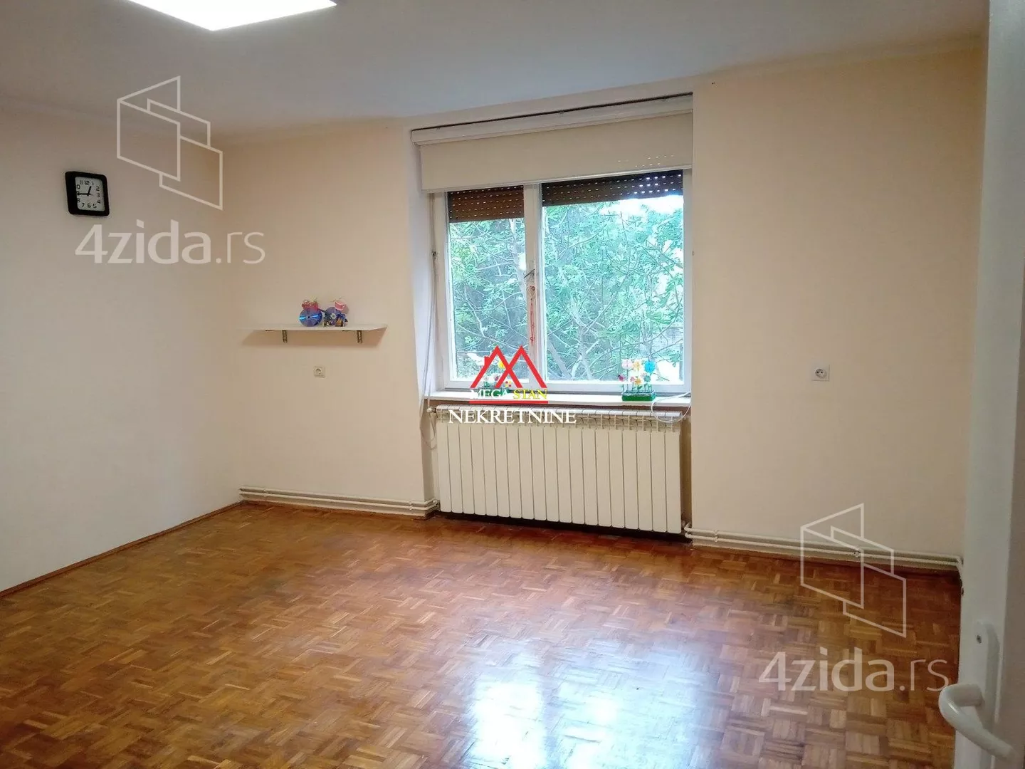 Troiposoban stan | 4zida