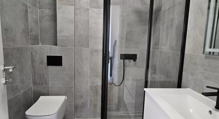 Šestosoban stan | 4zida