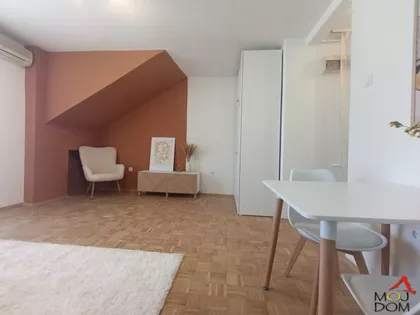Novo Naselje | 4zida.rs