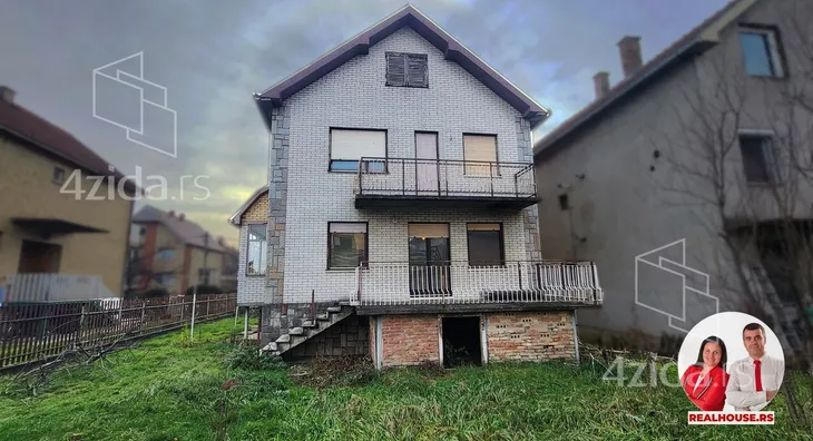 3-etažna kuća | 4zida