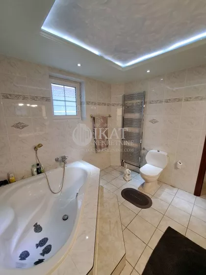 Novi Banovci | 4zida.rs