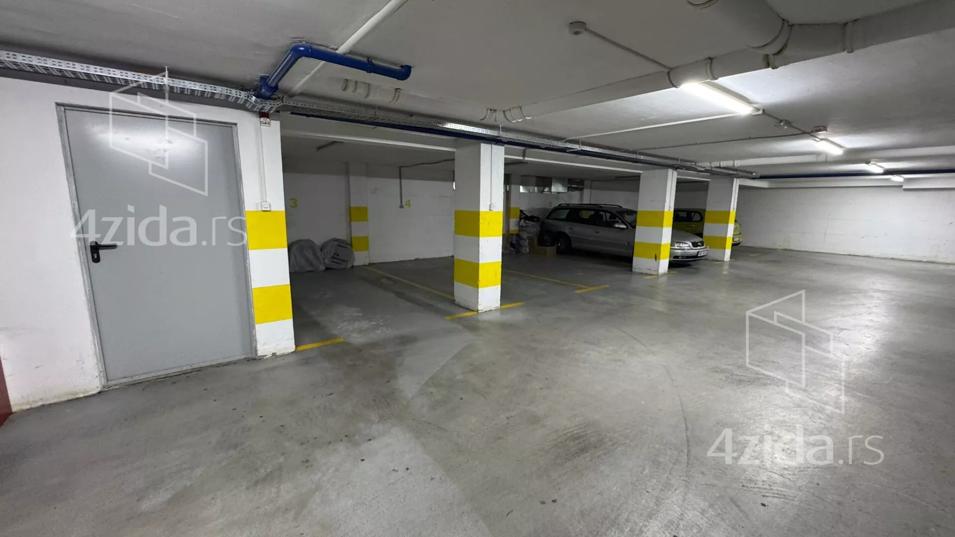 Garaža | 4zida