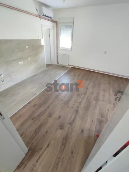 Gradska Bolnica | 4zida.rs