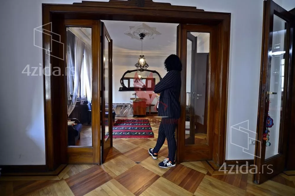 Četvoroiposoban stan | 4zida