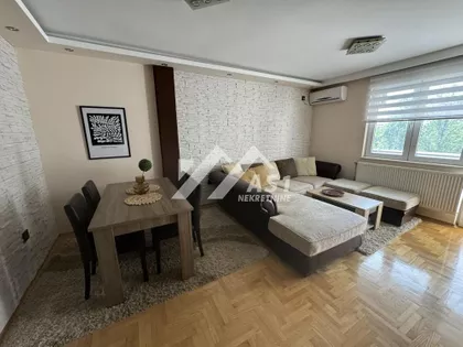 Novosadskog sajma | 4zida.rs