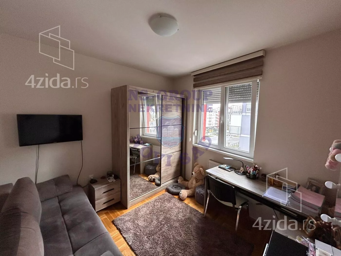 Troiposoban stan | 4zida