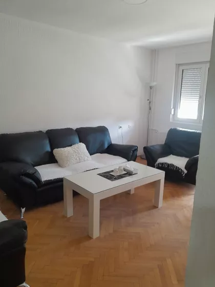 Vidovdanska | 4zida.rs