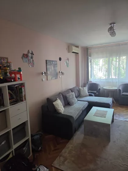 Stevana Opačića 40 | 4zida.rs