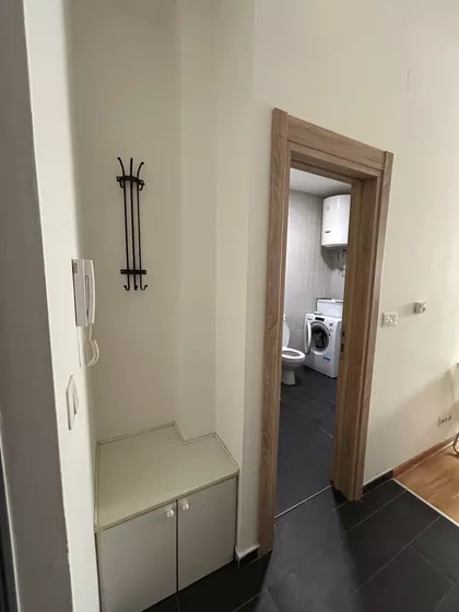 Kaluđerica | 4zida.rs