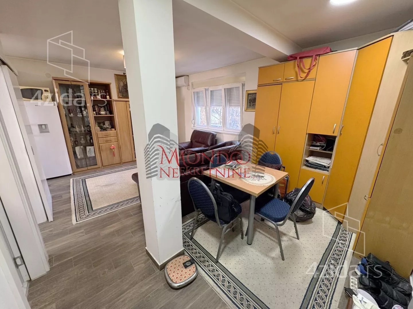 Jednoiposoban stan | 4zida