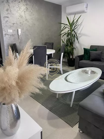 Božidar Adžija | 4zida.rs