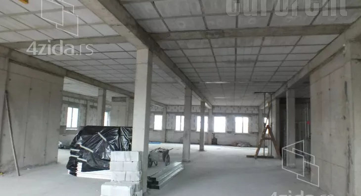 Poslovni prostor | 4zida