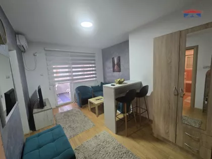 Adamovićevo Naselje | 4zida.rs