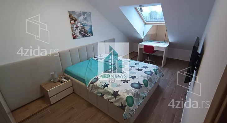 Troiposoban stan | 4zida