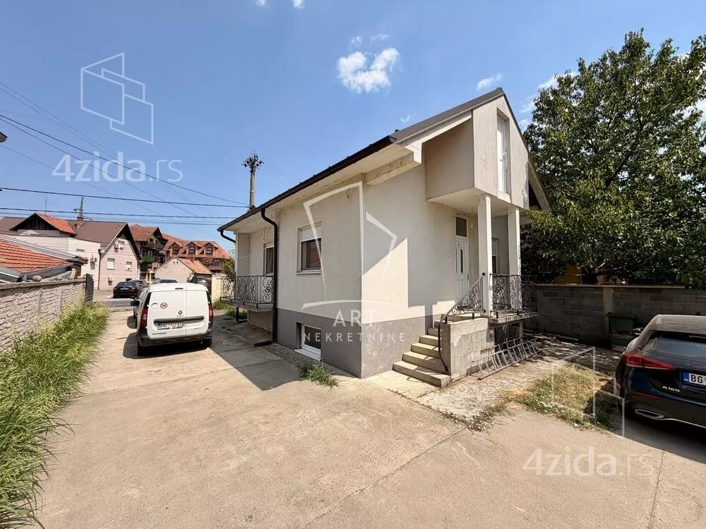 Kuća | 4zida